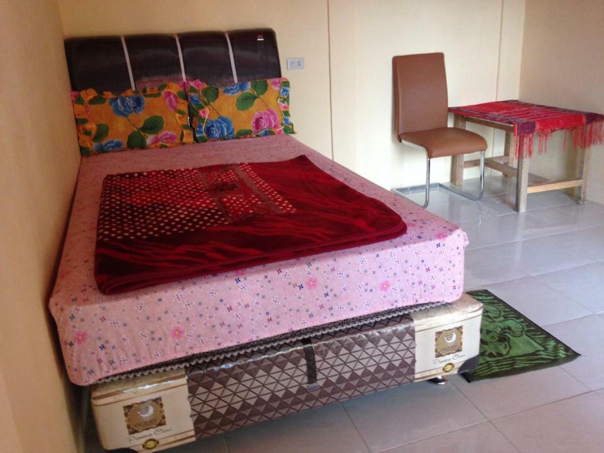 Aman's Guesthouse Tuktuk Eksteriør billede